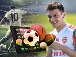 Memahami Peran Agen Pemain Bola Indonesia dalam Dunia Sepakbola Memahami Peran Agen Pemain Bola Indonesia dalam Dunia Sepakbola